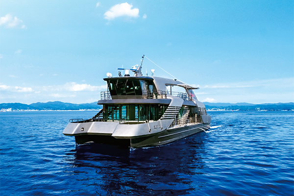 The hydrogen fuel cell ship Mahoroba